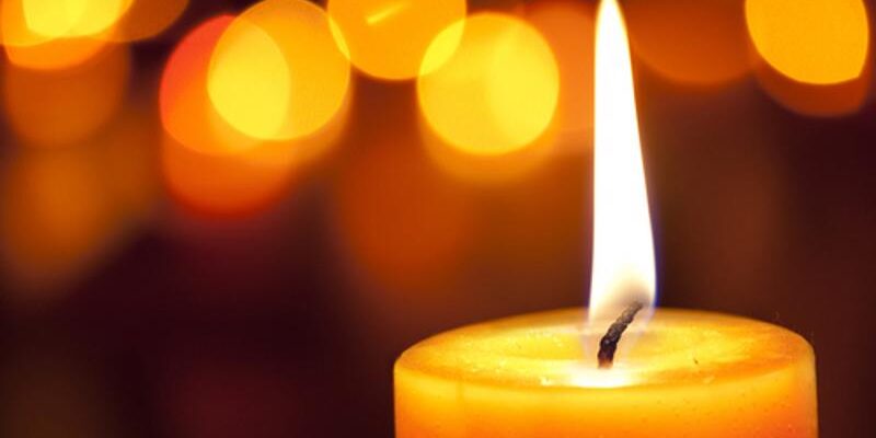 top-10-candle-safety-tips
